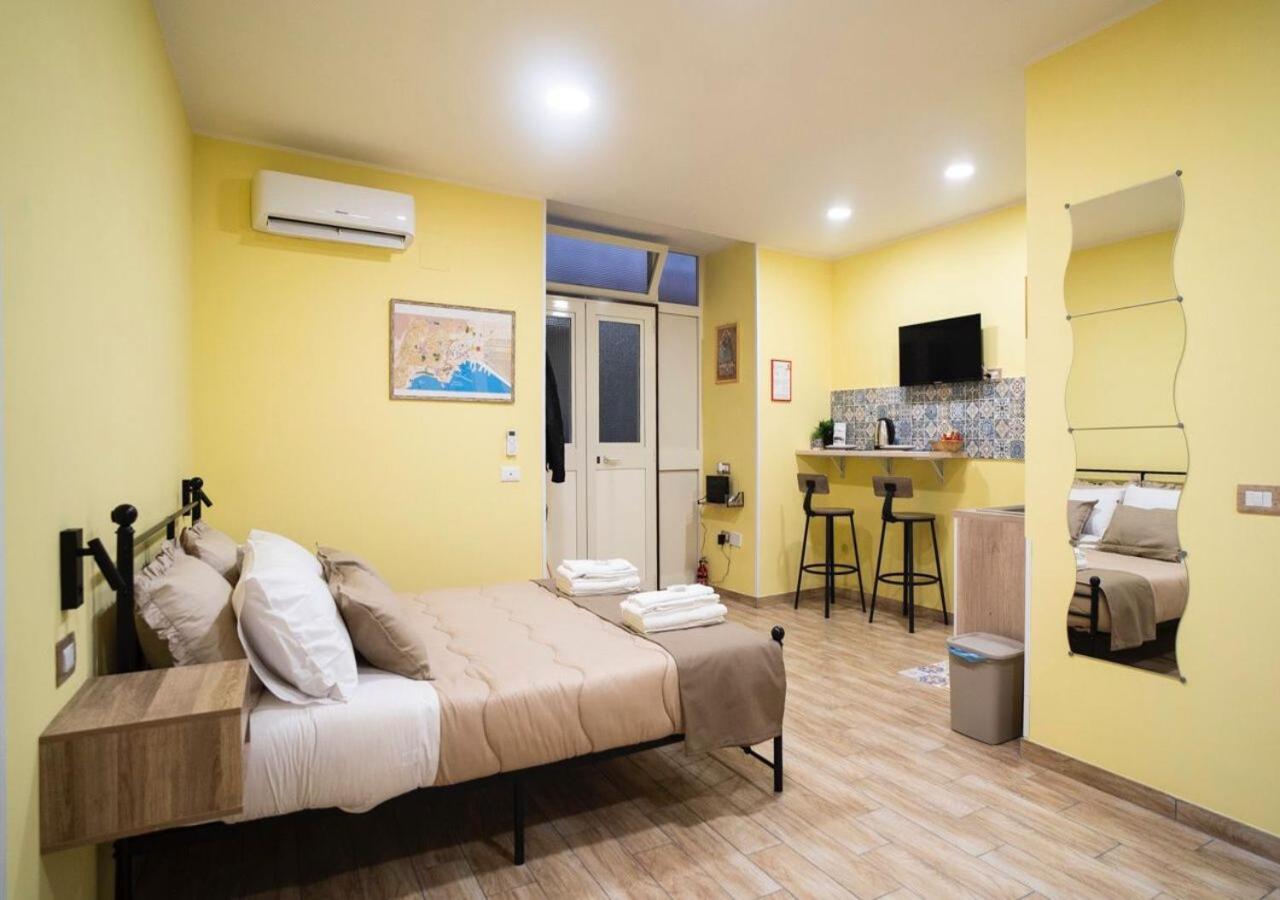 דירות נאפולי Casa De Curtis מראה חיצוני תמונה